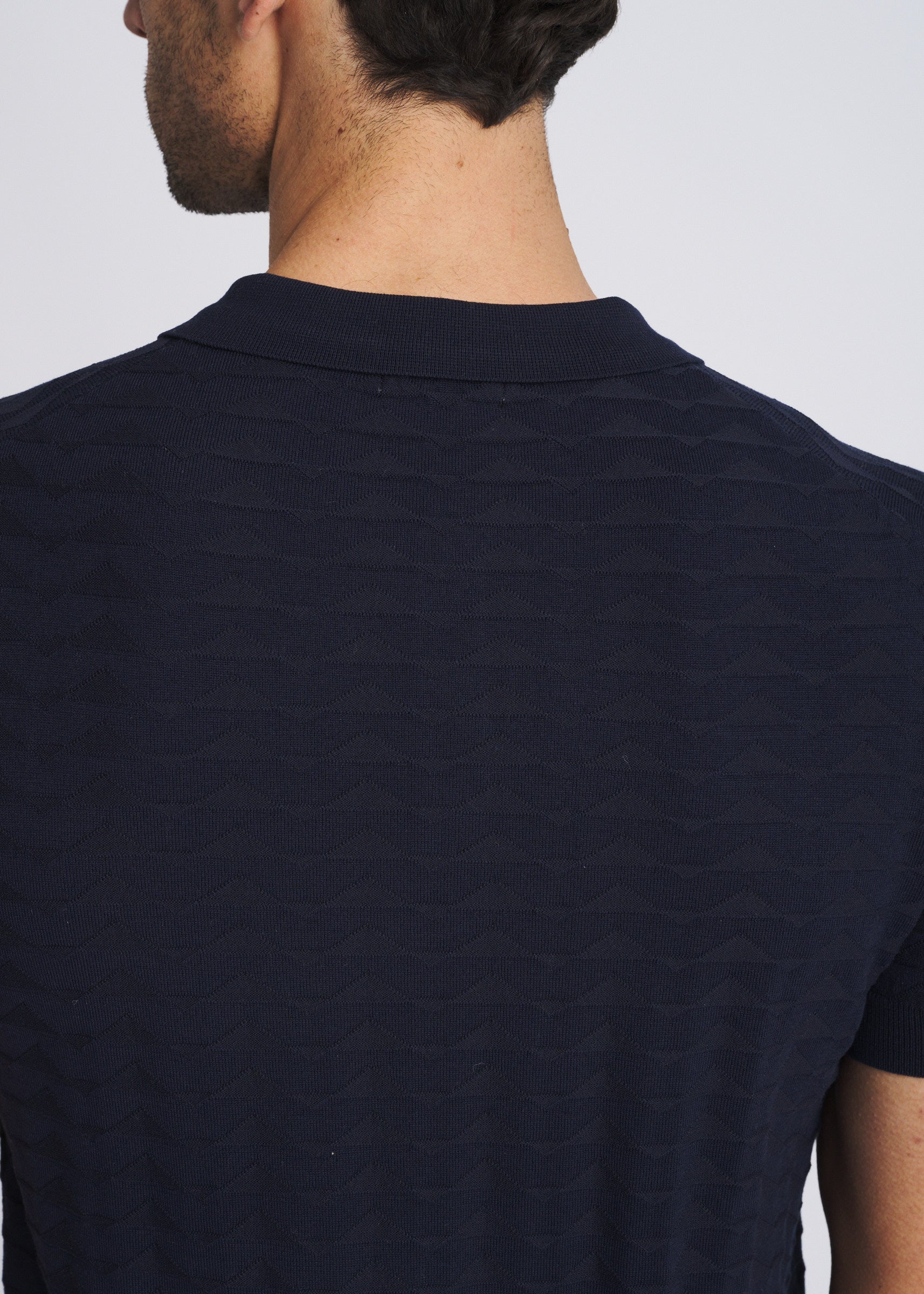 NAVY EMBOSSED TRIANGLES SILK/TENCEL 3-BUTTON KNIT POLO PM-16340