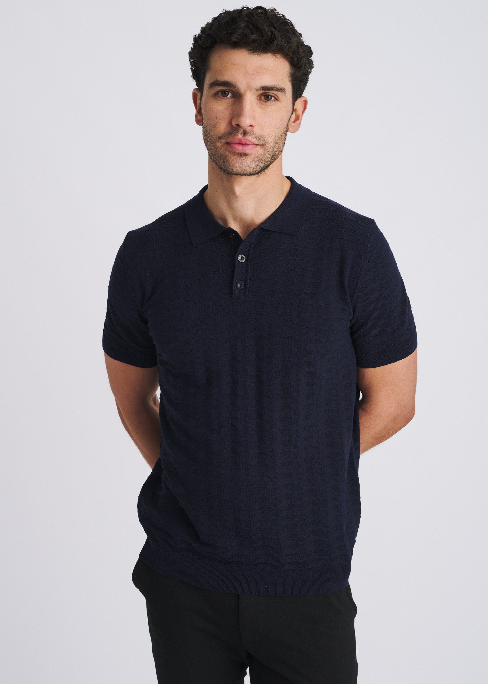 NAVY EMBOSSED TRIANGLES SILK/TENCEL 3-BUTTON KNIT POLO PM-16340
