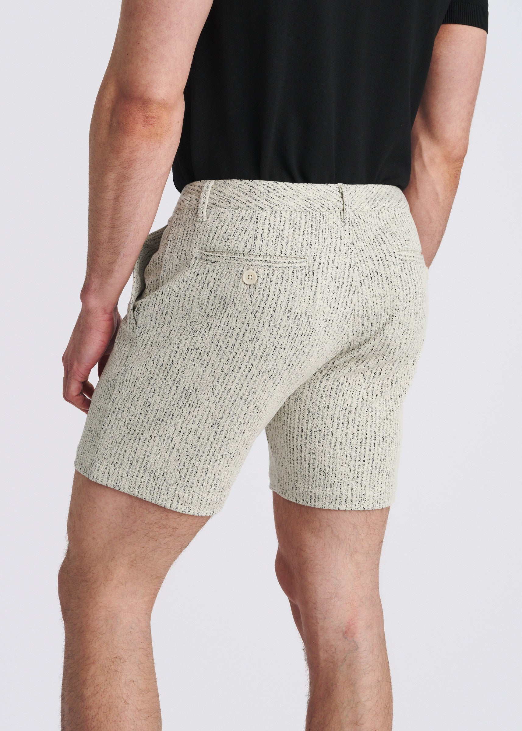 VANILLA HERRINGBONE JACQUARD 6" INSEAM STRETCH KNIT CHINO SHORTS PM-2549