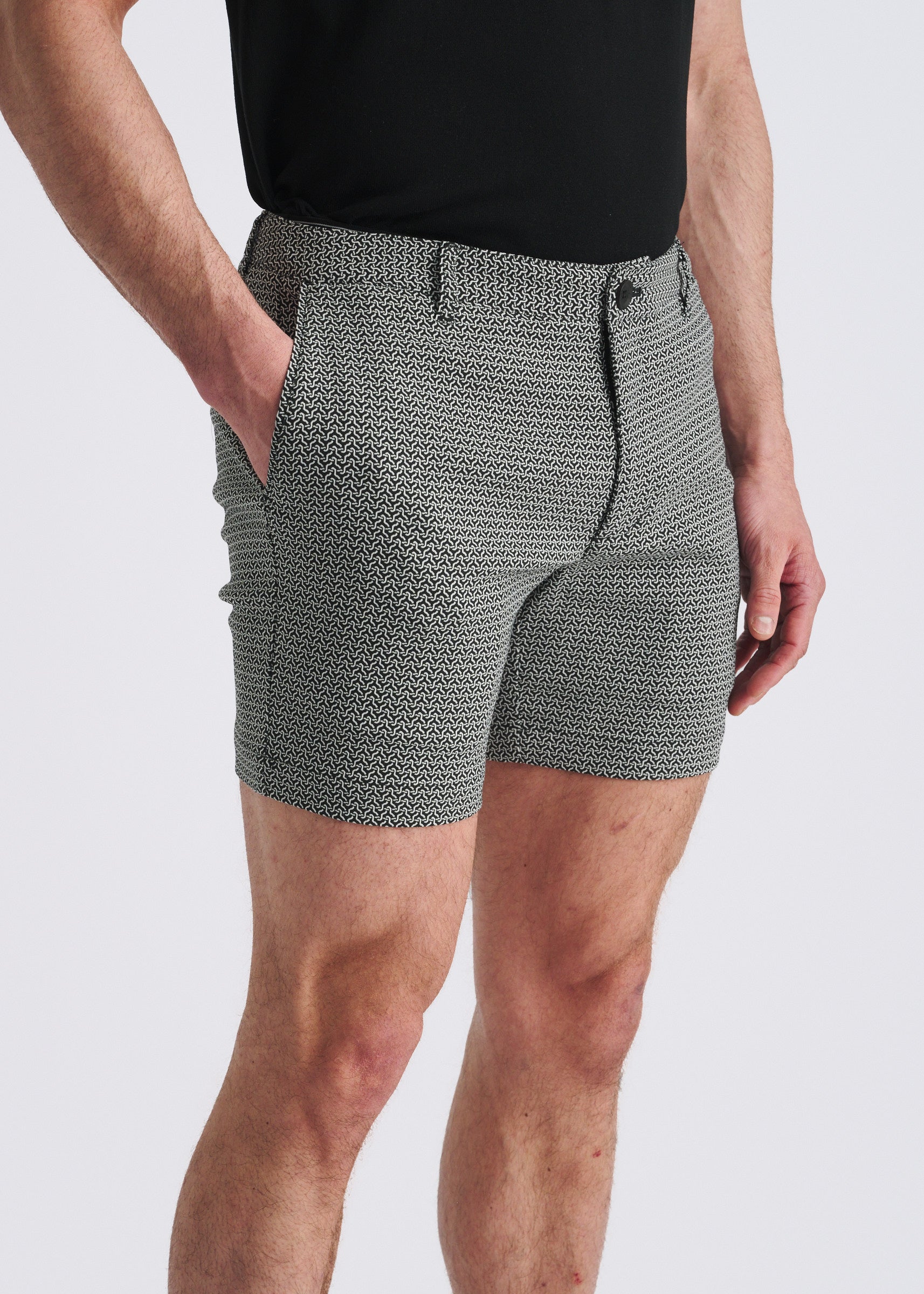 BLACK/WHITE LINKS 6" INSEAM STRETCH WOVEN CHINO SHORTS PM-2550
