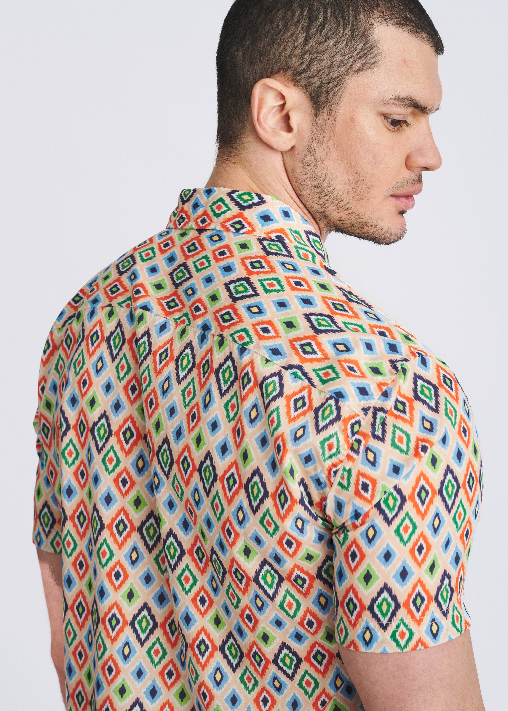SHERBET/NAVY DIAMONDS PRINTED LIGHTWEIGHT COTTON/TENCEL SHORT SLEEVE WOVEN SHIRT PM-47055