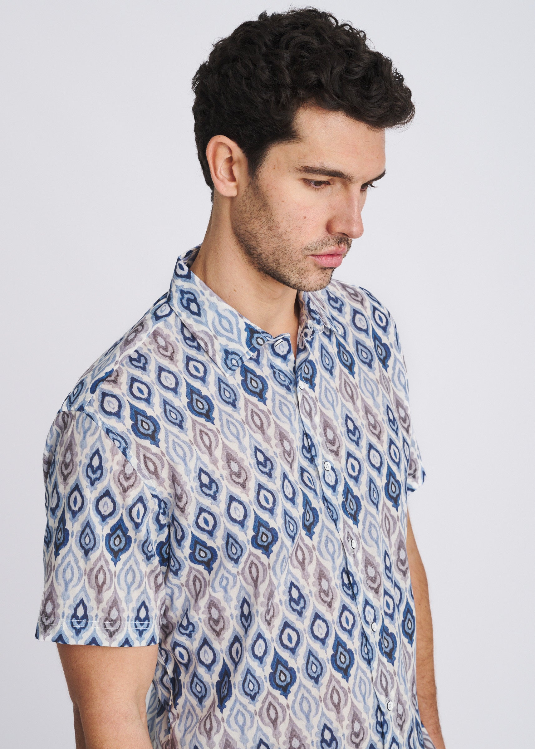 MARINA/CLOUD FLAME PRINTED LIGHTWEIGHT COTTON/TENCEL SHORT SLEEVE WOVEN SHIRT PM-47056