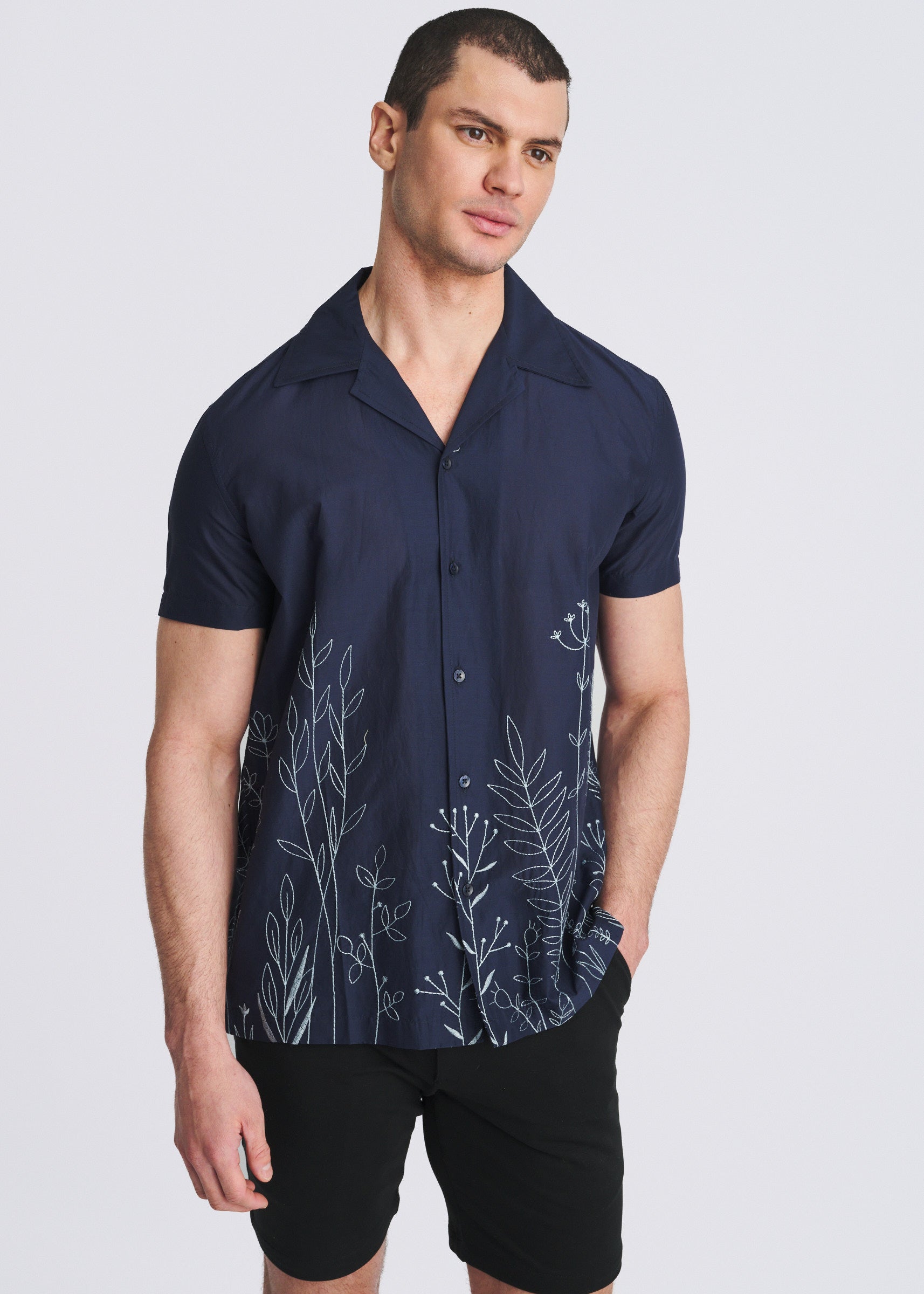 NAVY/SKY FLORAL EMBROIDERED BORDER SHORT SLEEVE WOVEN SHIRT PM-53007-01