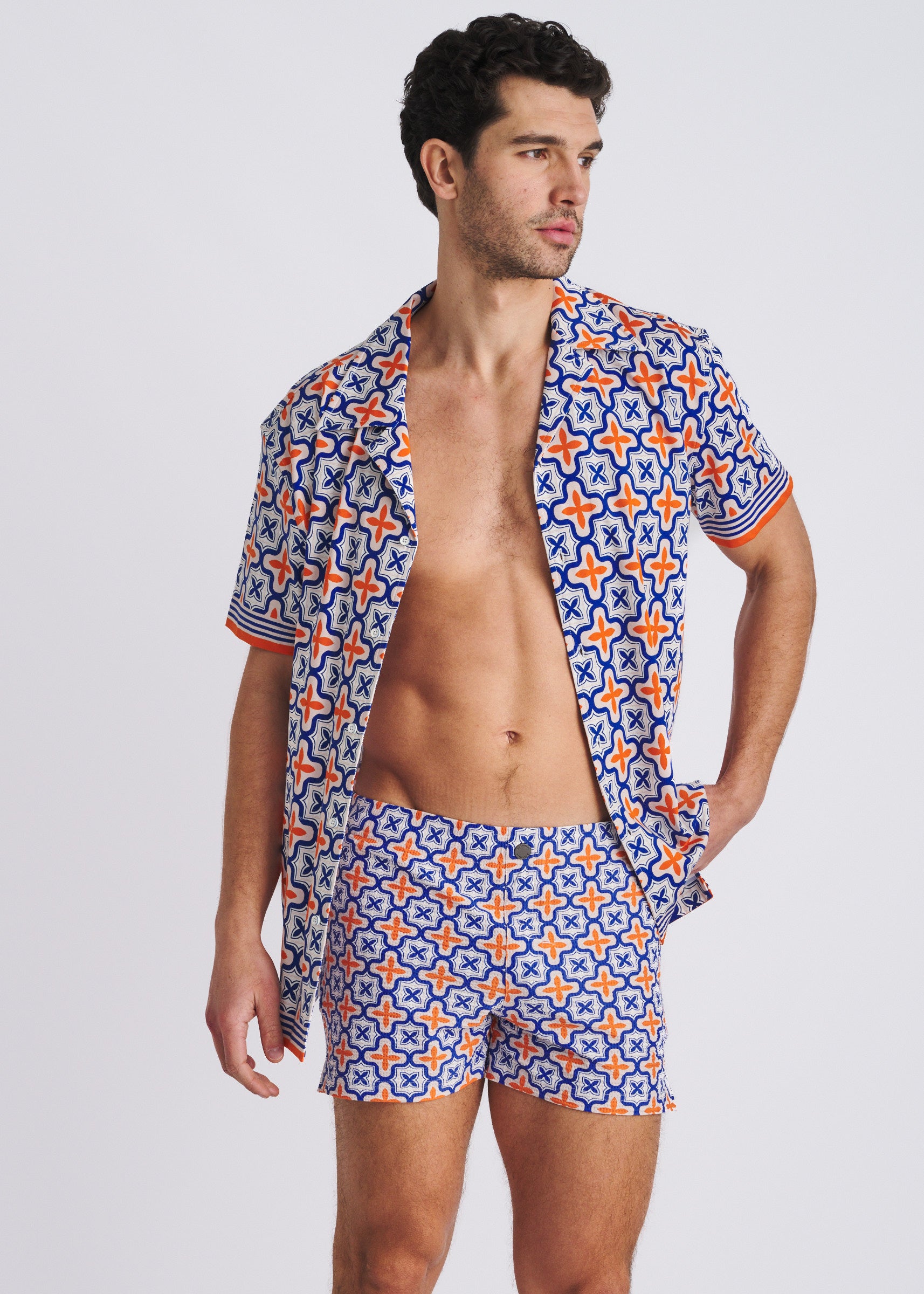 NAVY/ORANGE TILES SEERSUCKER PRINTED SWIM SHORTS W/MESH LINING PM-6018-56