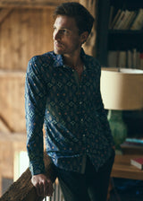 MIDNIGHT/JADE LEAVES PRINTED STRETCH PERFORMANCE LONG SLEEVE SHIRT W/ PLACKET DETAIL PM-76089