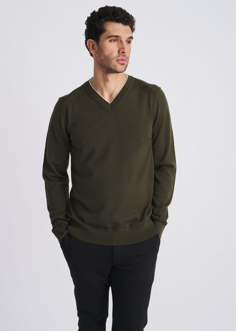 MOSS/SEACREST CONTRAST V-NECK WOOL BLEND KNIT SWEATER PM-16418