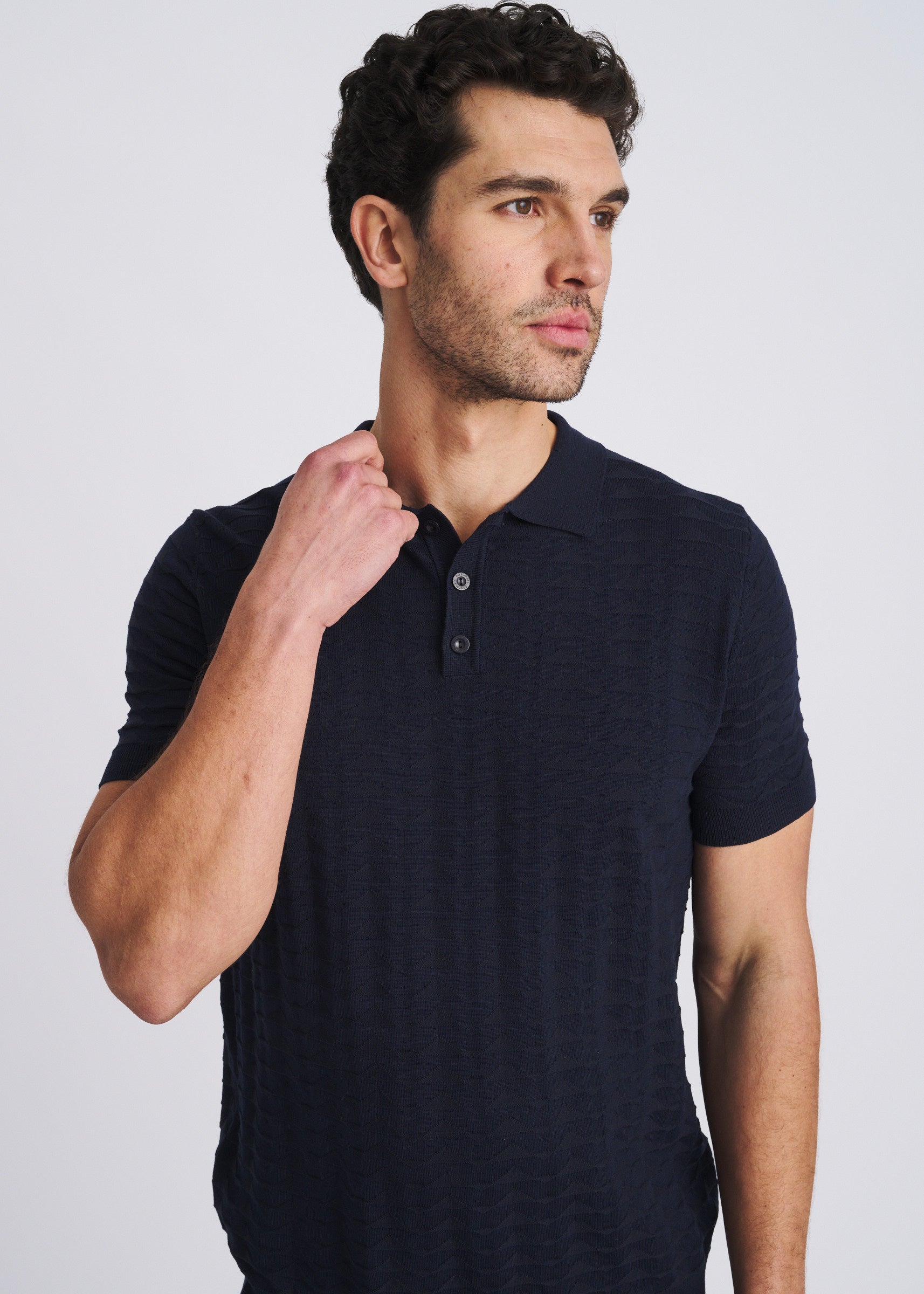 NAVY EMBOSSED TRIANGLES SILK/TENCEL 3-BUTTON KNIT POLO PM-16340