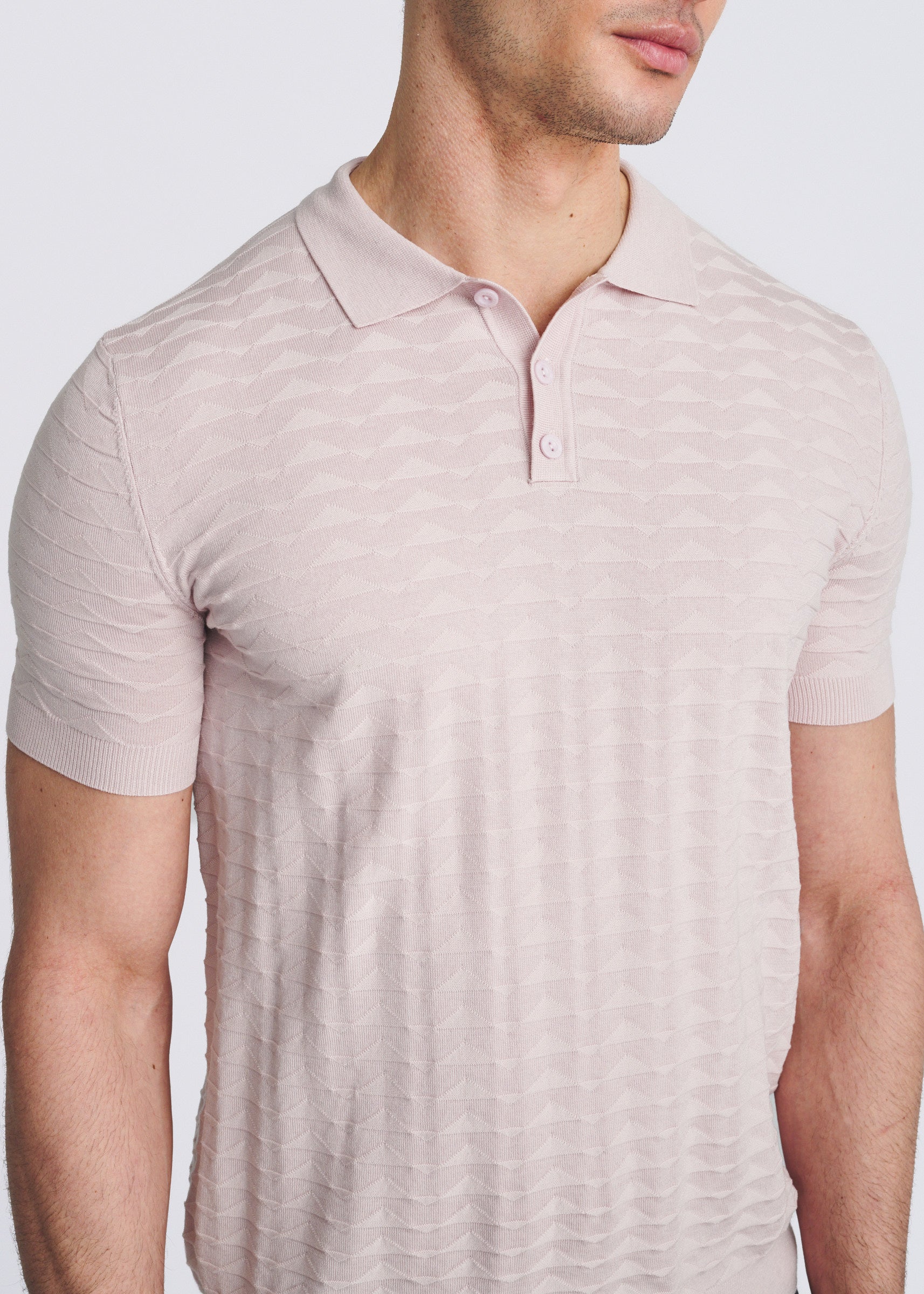 PETAL EMBOSSED TRIANGLES SILK/TENCEL 3-BUTTON KNIT POLO PM-16340