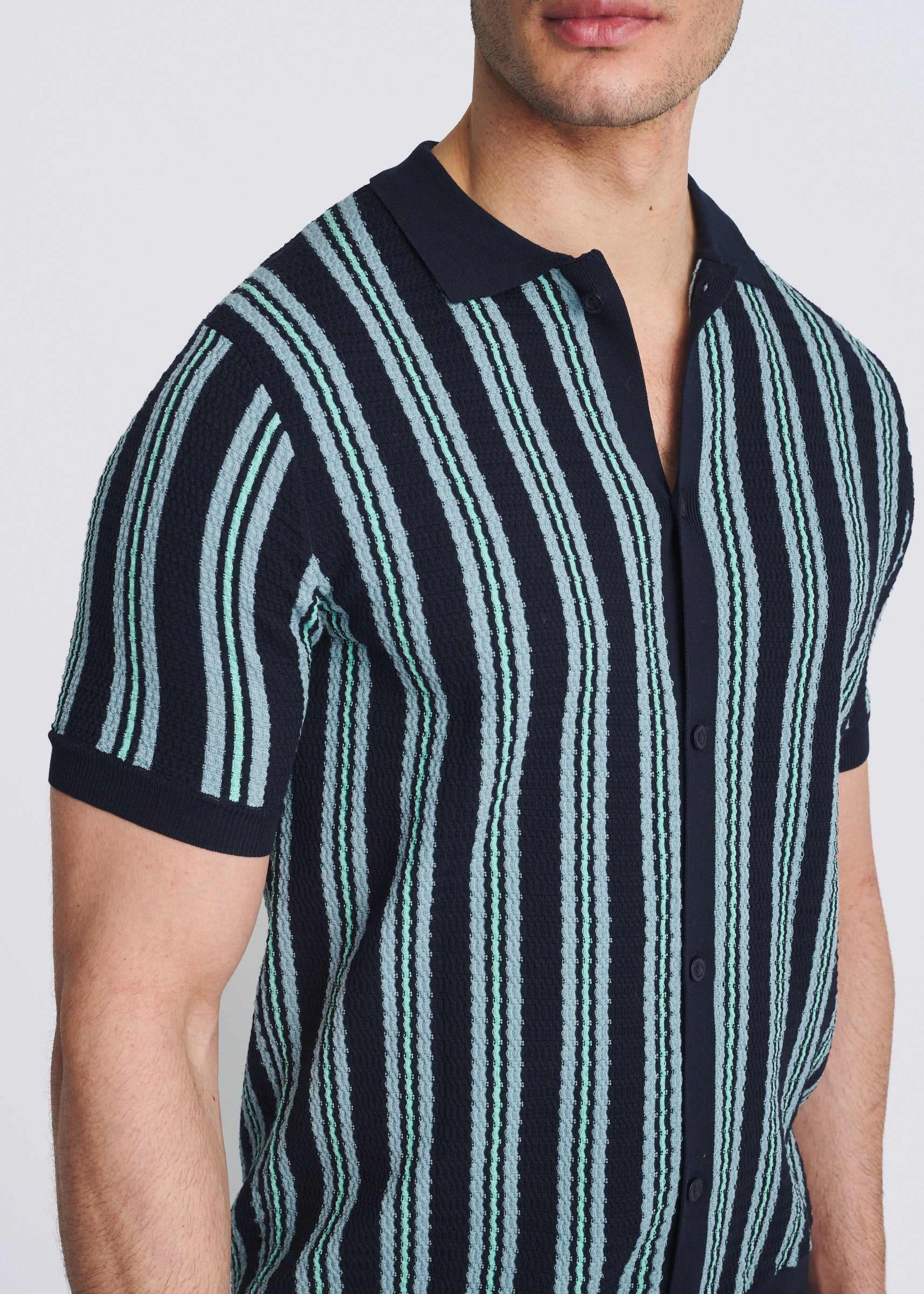 NAVY OPEN MESH PINSTRIPES SILK/TENCEL BUTTON FRONT KNIT SHIRT PM-16341
