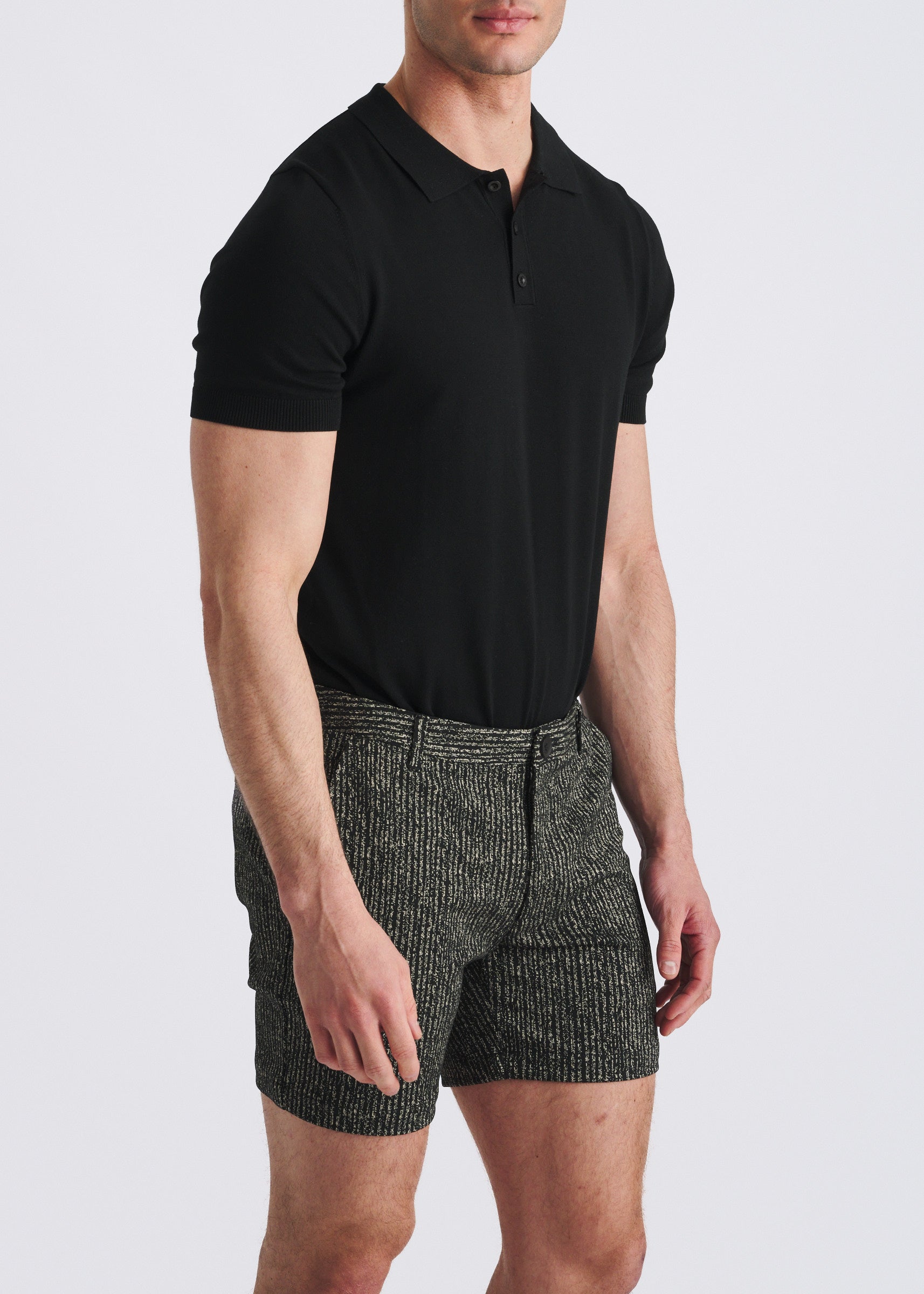 BLACK HERRINGBONE JACQUARD 6" INSEAM STRETCH KNIT CHINO SHORTS PM-2549