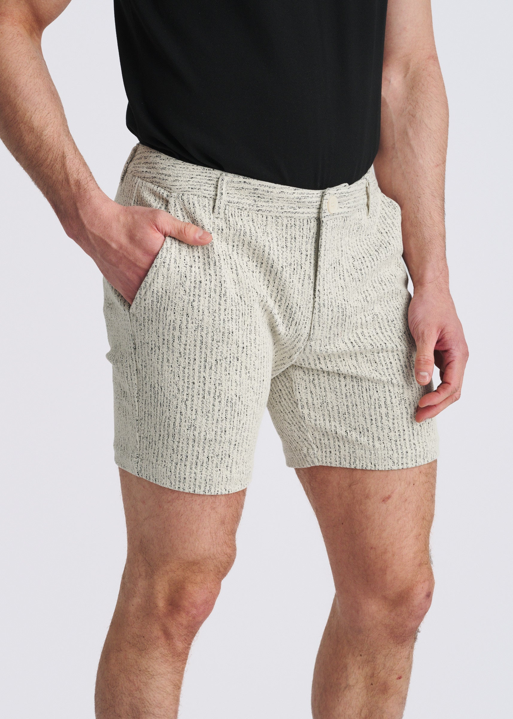 VANILLA HERRINGBONE JACQUARD 6" INSEAM STRETCH KNIT CHINO SHORTS PM-2549