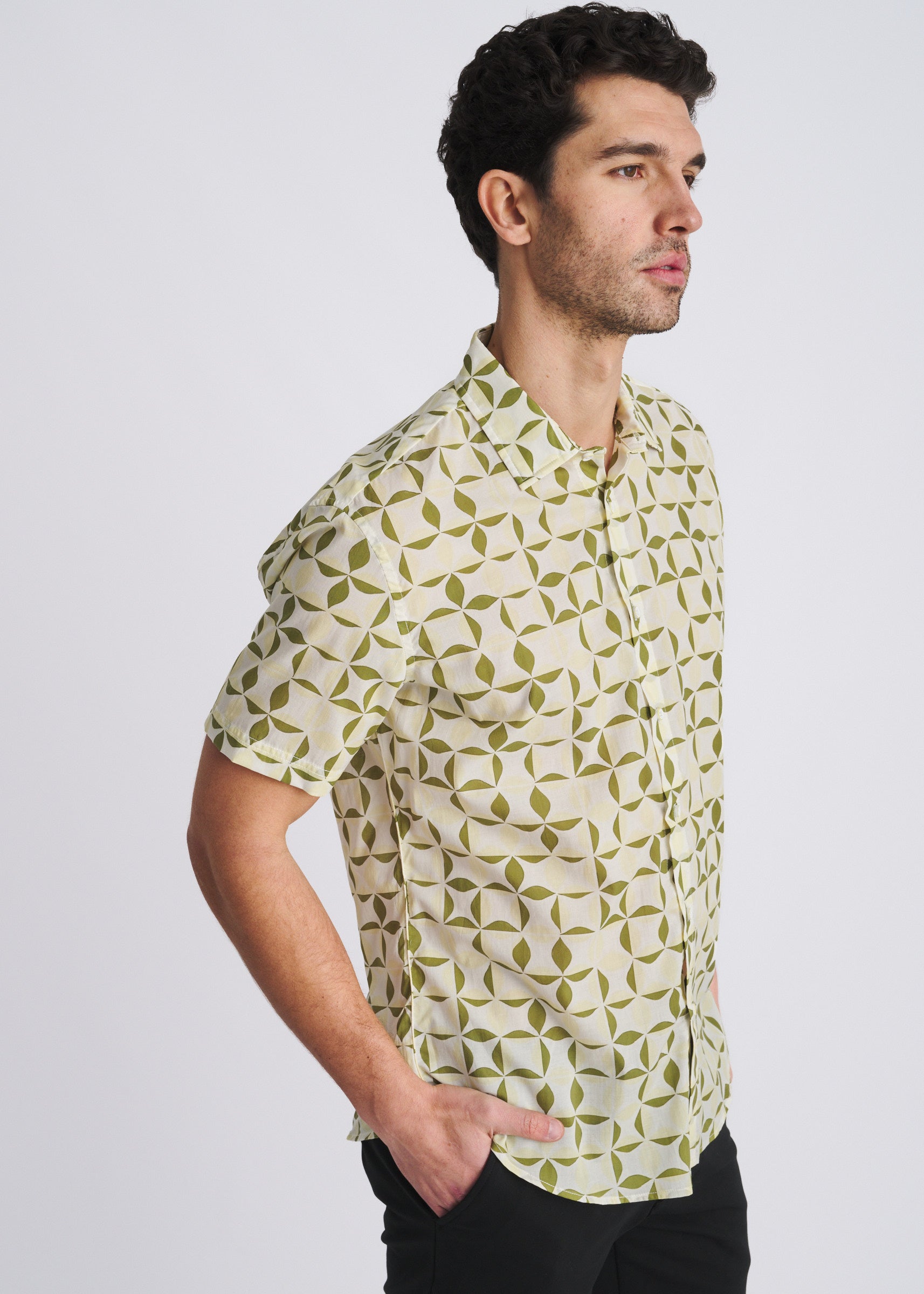 YOLK/RANGER TILES PRINTED LIGHTWEIGHT COTTON/TENCEL SHORT SLEEVE WOVEN SHIRT PM-47058