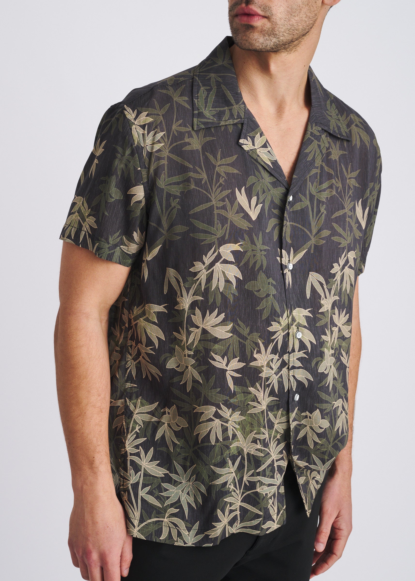 KHAKI/RANGER FAUNA PRINTED SHORT SLEEVE WOVEN MODAL BORDER SHIRT PM-49036